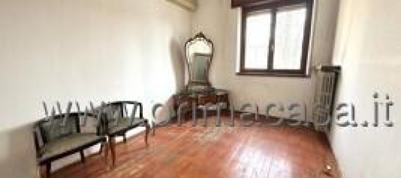 Casa de 4 divisões em San Bonifacio, Italy N.º 163666 6