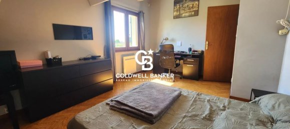 Villa de 4 dormitorios en Merignac, France No. 352202 8