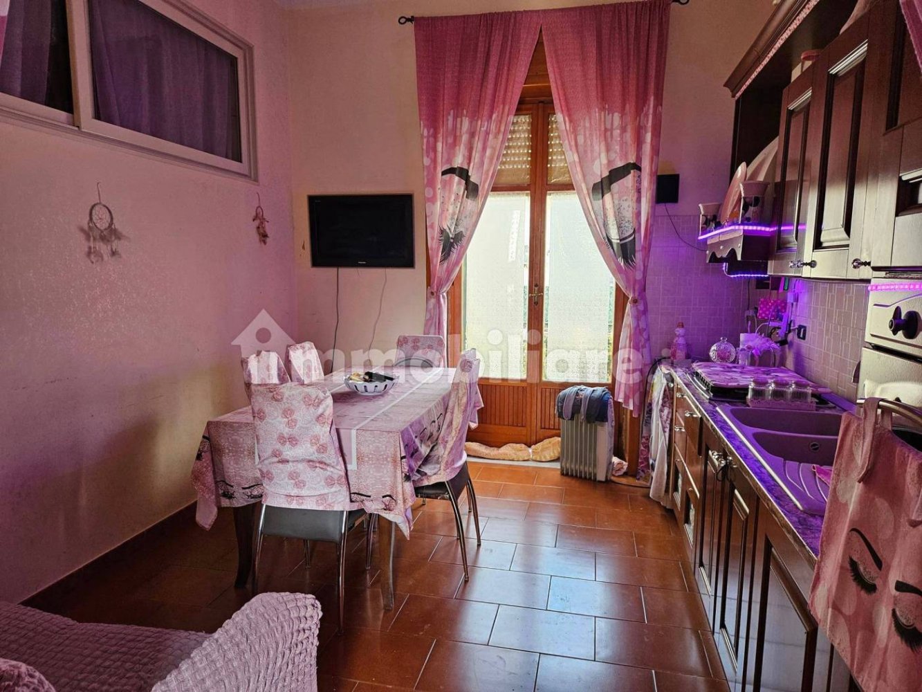 2 Schlafzimmer Wohnung in Afragola, Italy, Nr. 196444