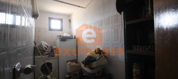 Casa de 3 dormitorios en Valdebótoa, Spain No. 168942 10