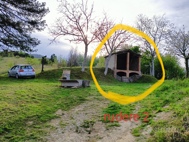 70000m² Land in Montefortino, Italy No. 292249