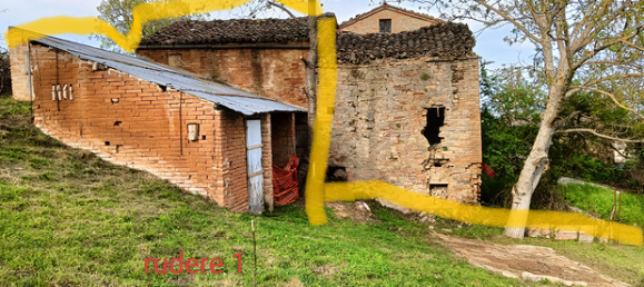 70000m² Land in Montefortino, Italy No. 292249 3