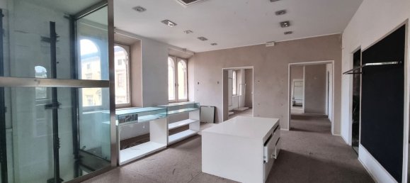 Gebäude in Lucca, Italy 1764m², Nr. 305486 14