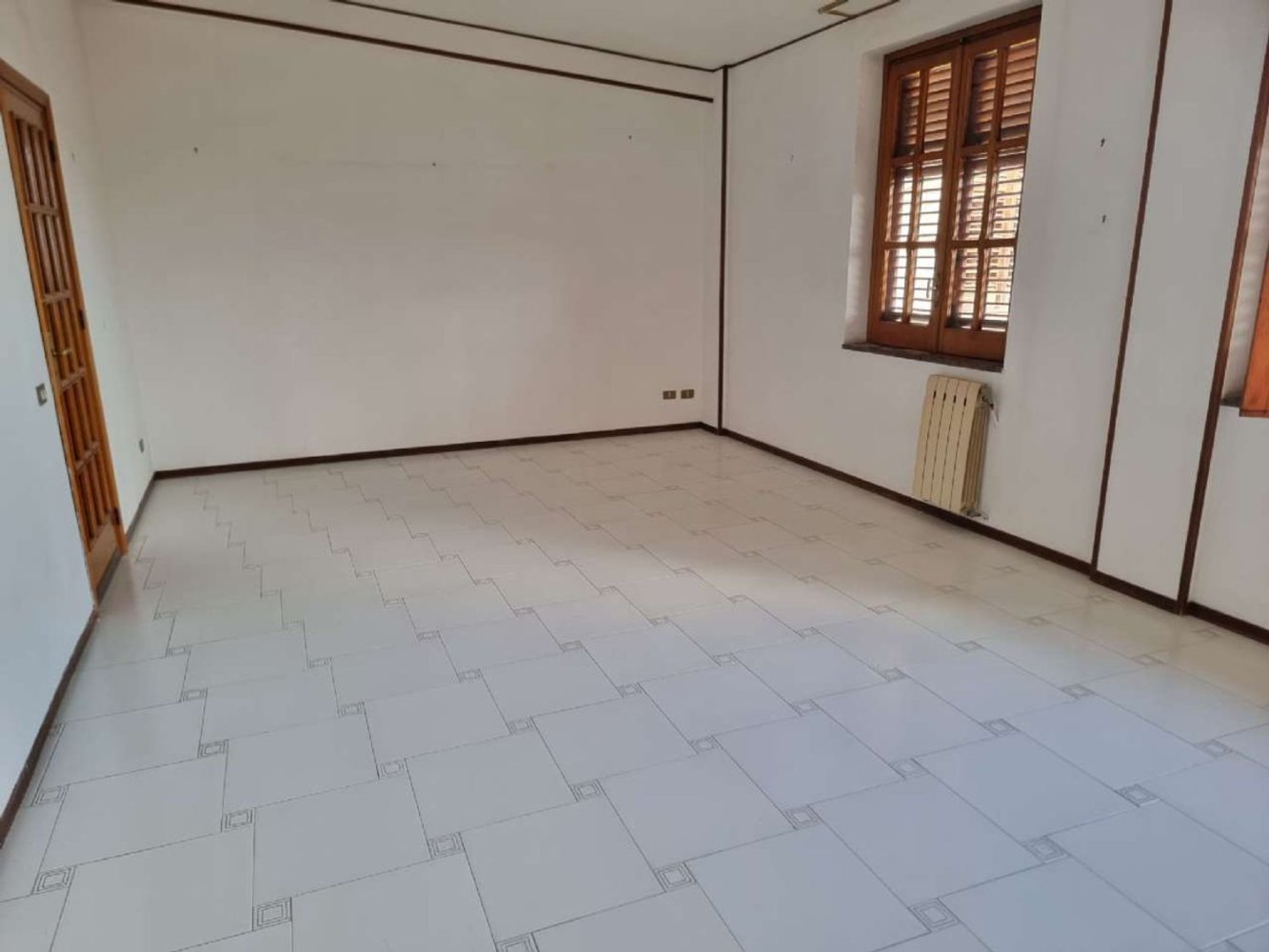 Apartamento de 4 habitaciónes en Palermo, Italy No. 52286