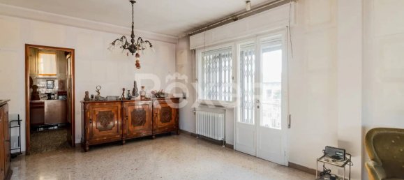 25 rooms Building in Padua, Italy No. 127537 7