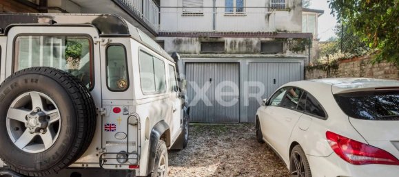 25 rooms Building in Padua, Italy No. 127537 3