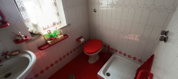 Дом с 5 комнатами в Серроне, Италия № 74222 25