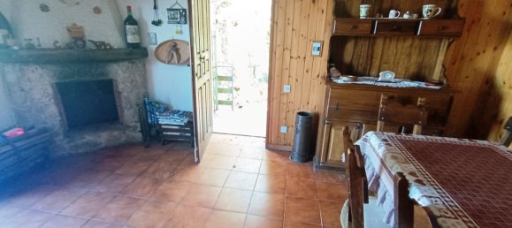 Дом с 5 комнатами в Серроне, Италия № 74222 35