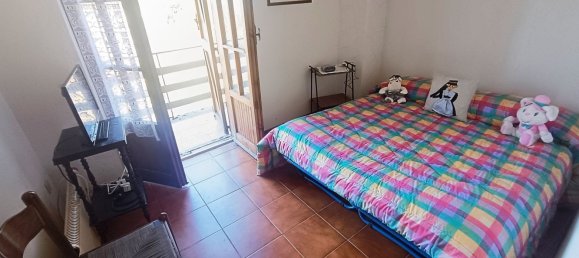 Дом с 5 комнатами в Серроне, Италия № 74222 14