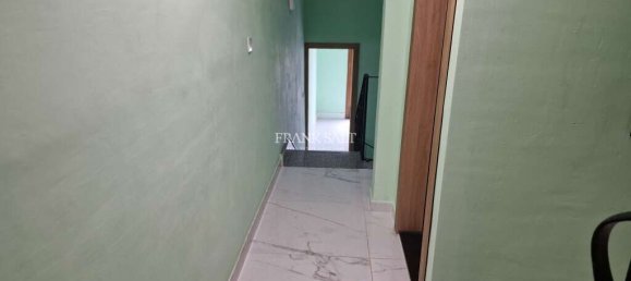 Офис в Паола, Мальта № 12785 18