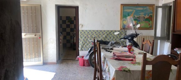 Casa de 7 habitaciónes en Giuliano Teatino, Italy No. 151071 5