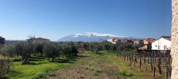 Casa de 7 habitaciónes en Giuliano Teatino, Italy No. 151071 11