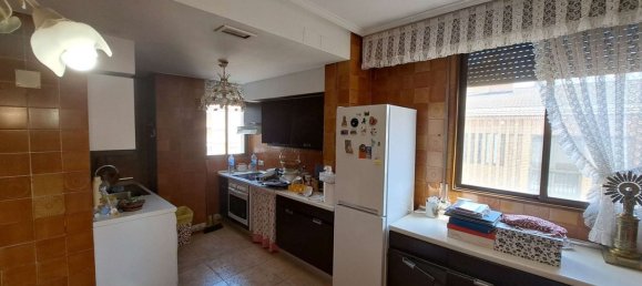 2 bedrooms Apartment in Zaragoza, Spain No. 154852 10