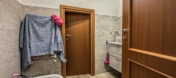 6 rooms Villa in Rome, Italy No. 61171 12