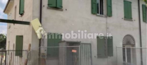 1غرفة بناية في Novi di Modena, Italy رقم 268224 3