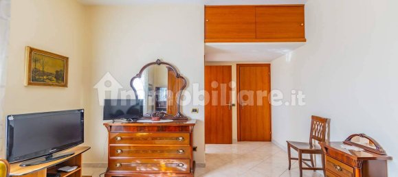 2 bedrooms Apartment in Rome, Italy No. 342393 18