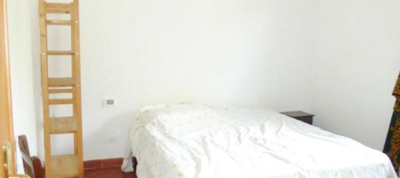 4 rooms Apartment in Vicopisano, Italy No. 38670 21