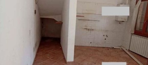 Квартира с 3 комнатами в Казальдзуиньо, Италия № 105695 9