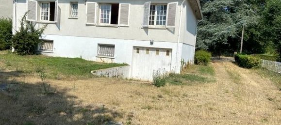 Casa de 3 dormitorios en Le Blanc, France No. 304224 2