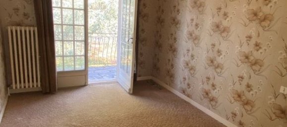 Casa de 3 dormitorios en Le Blanc, France No. 304224 7