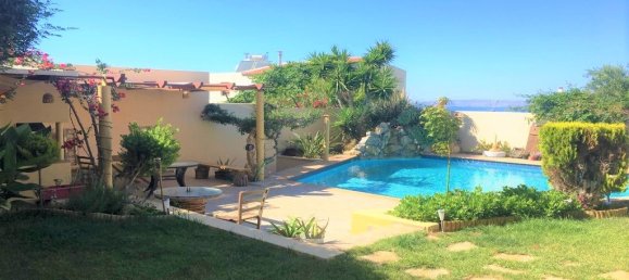 Вилла с 4 спальнями в Ираклион, Греция № 5135 3