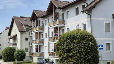 Квартира с 6 комнатами в Фельдкирхен ин Кернтен, Австрия № 177779