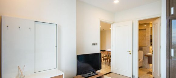 3 bedrooms Apartment in District 1, Vietnam No. 18384 19