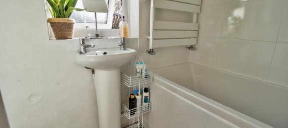 2 bedrooms House in Edenbridge, United Kingdom No. 10767 4