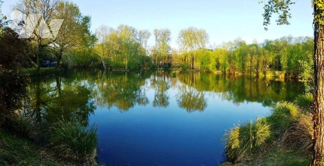 Grundstück in Le Croisty, France, Nr. 295148