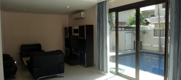 3 bedrooms Cafe / restaurant in Pattaya, Thailand No. 1429 8