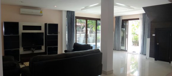 3 bedrooms Cafe / restaurant in Pattaya, Thailand No. 1429 9