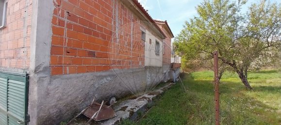 3 bedrooms House in Murca, Portugal No. 175309 5