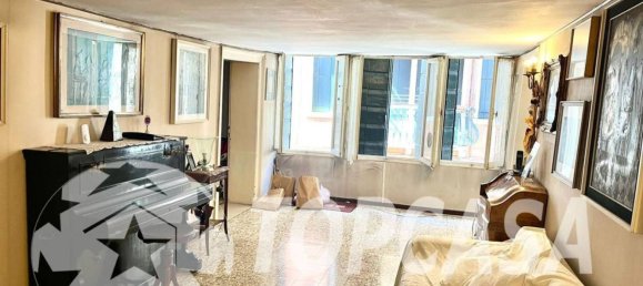 3 bedrooms Apartment in Venice, Italy No. 342092 4
