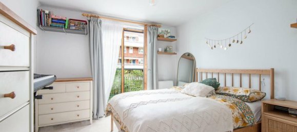 2 bedrooms Apartment in London, United Kingdom No. 12572 10