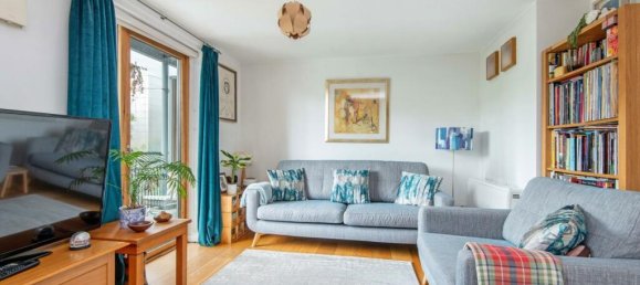 2 bedrooms Apartment in London, United Kingdom No. 12572 4