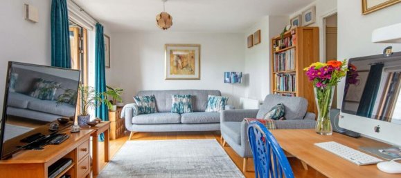 2 bedrooms Apartment in London, United Kingdom No. 12572 6