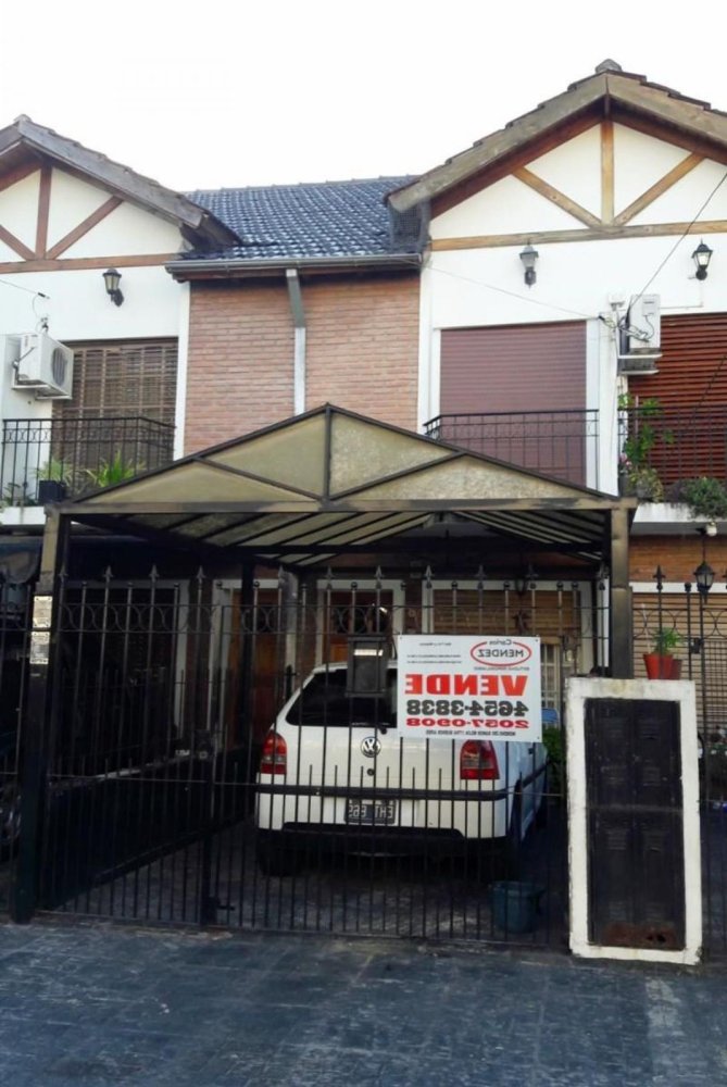 3 bedrooms House in Bermudez, Argentina No. 10259