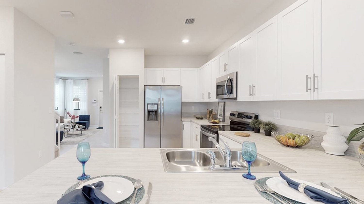 4 dormitorios dúplex en venta en Miami, Miami-Dade, Florida, USA № 616145