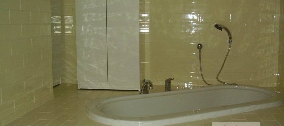 3 bedrooms Apartment in Vicenza, Italy No. 365166 11