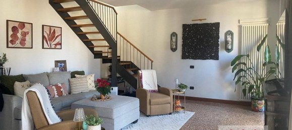 3 bedrooms Apartment in Vicenza, Italy No. 365166 2