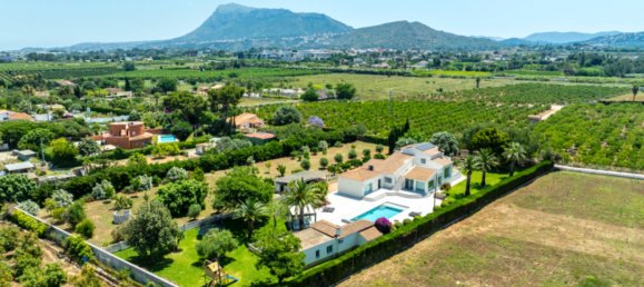 5 bedrooms House in Denia, Spain No. 164905 2