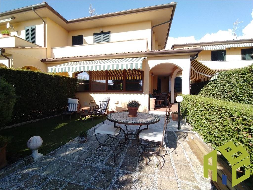 2 bedrooms Apartment in Santa Luce, Italy No. 351998