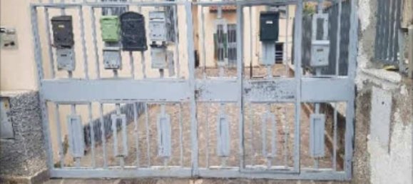 Gewerbliche Immobilie in Frattaminore, Italy 254m², Nr. 373454 3