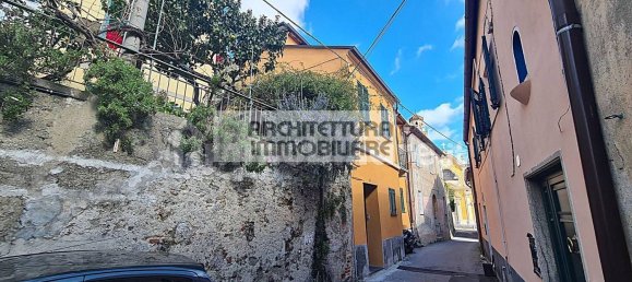 3 rooms Apartment in Albisola Superiore, Italy No. 276151 9