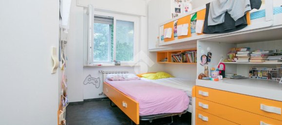 2 bedrooms Apartment in Genoa, Italy No. 305624 23