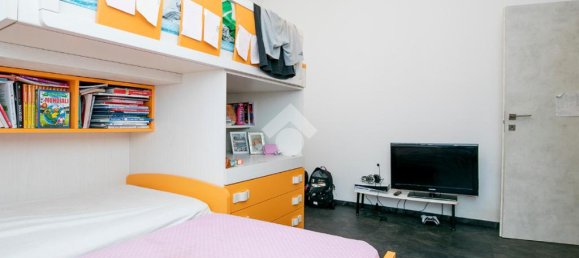 2 bedrooms Apartment in Genoa, Italy No. 305624 25