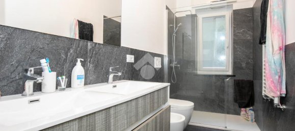 2 bedrooms Apartment in Genoa, Italy No. 305624 27