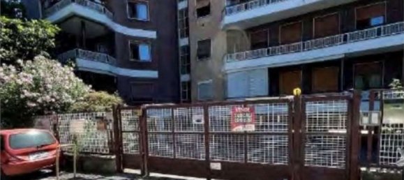 5 rooms Apartment in Merate, Italy No. 5215 13