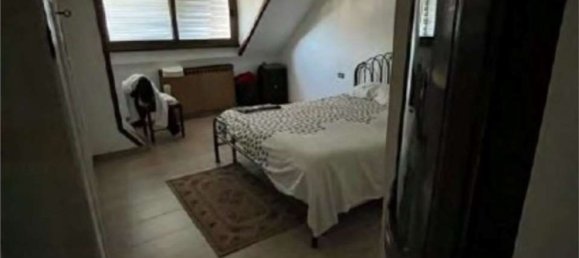 5 rooms Apartment in Merate, Italy No. 5215 9