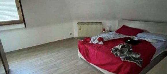5 rooms Apartment in Merate, Italy No. 5215 6